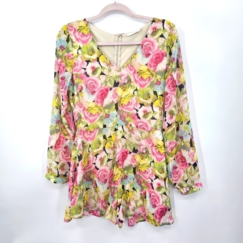 Lush Floral Romper with Flowy Shorts & V-Neck | Size M